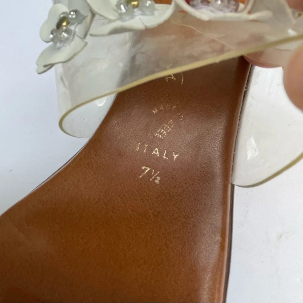 Italian sandals Womens 7.5 White Brown Foot Bed Lightweight Summer‎